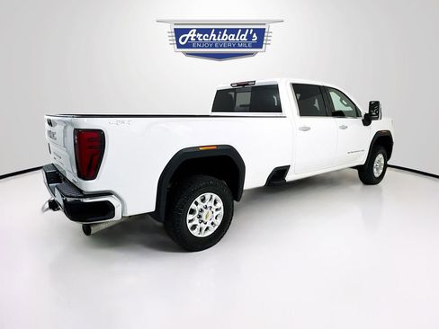 Used 2024 GMC Sierra 3500 SLT w/ SLT Premium Package AWD/4WD image 7