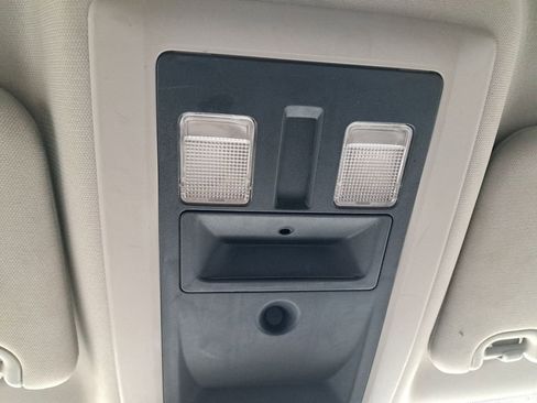 Used 2016 RAM 3500 Tradesman w/ Protection Group image 26