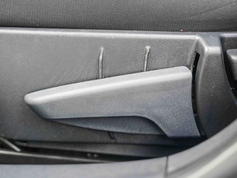 Used 2024 Nissan Sentra S image 25