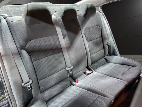 Used 2019 Hyundai Elantra SE w/ Cargo Package image 15