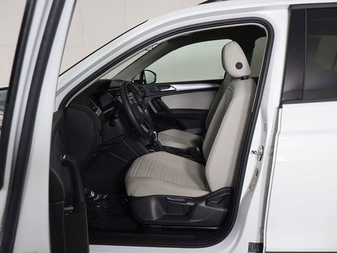 Used 2023 Volkswagen Tiguan S image 26