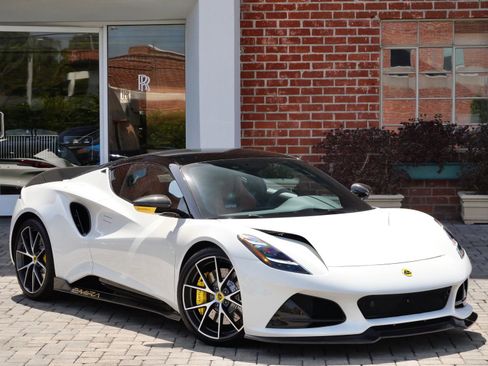 Used 2024 Lotus Emira First Edition RWD image 1