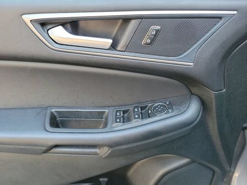 Used 2024 Ford Edge SEL AWD/4WD image 15