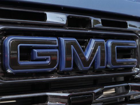 Used 2026 GMC Sierra 3500 Denali Ultimate image 34