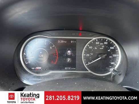 Used 2020 Nissan Kicks SV FWD image 13