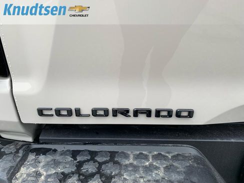 New 2026 Chevrolet Colorado ZR2 image 15