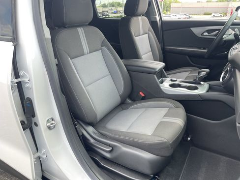 Used 2024 Chevrolet Blazer LT FWD image 26
