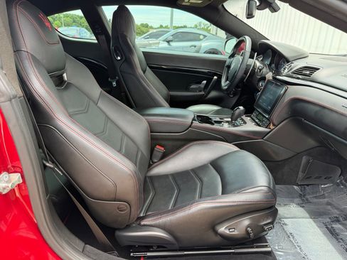 Used 2018 Maserati GranTurismo Sport RWD image 20