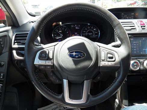 Used 2017 Subaru Forester 2.5i Touring AWD/4WD image 15