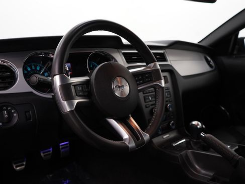 Used 2014 Ford Mustang GT w/ V8 Black Appearance Package image 22