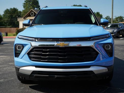 Used 2024 Chevrolet TrailBlazer LT FWD image 16