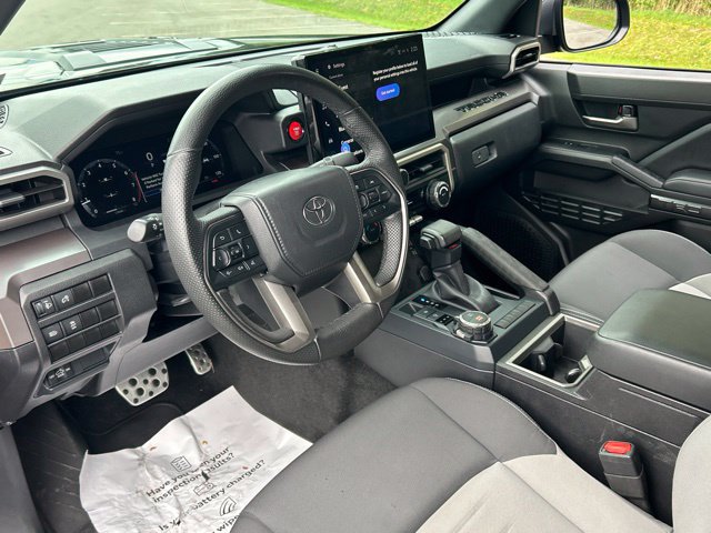 Used 2024 Toyota Tacoma TRD Sport AWD/4WD image 19