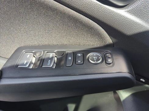 Used 2024 Honda Civic Sport image 25