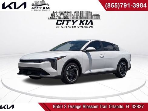 New 2026 Kia K4 EX FWD image 1