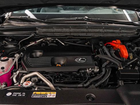 Used 2024 Lexus RX 450h Luxury image 28