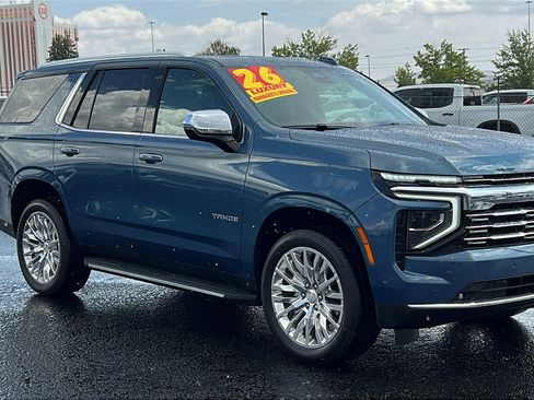 Used 2026 Chevrolet Tahoe Premier w/ Sun And Tow Package AWD/4WD image 3