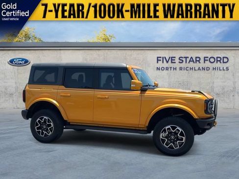 Used 2022 Ford Bronco Outer Banks AWD/4WD image 2