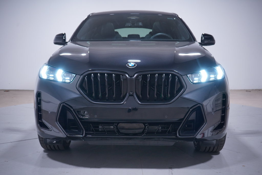 Used 2026 BMW X6 xDrive40i w/ Premium Package AWD/4WD image 4