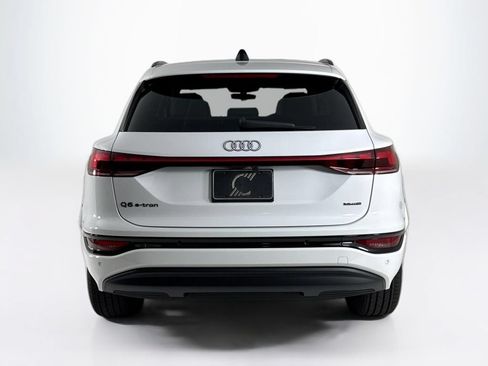 New 2027 Audi Q6 e-tron Premium AWD/4WD image 4
