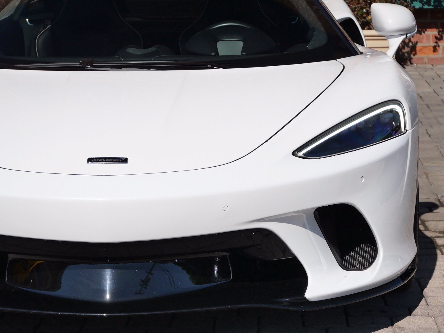 Used 2023 McLaren GT RWD image 6
