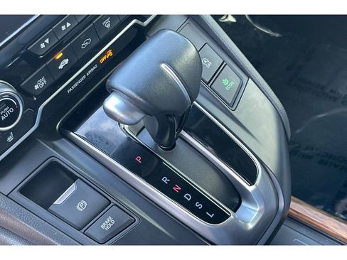 Certified 2020 Honda CR-V Touring image 32