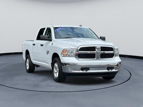Used 2022 RAM 1500 Classic SLT w/ Electronics Group image 25