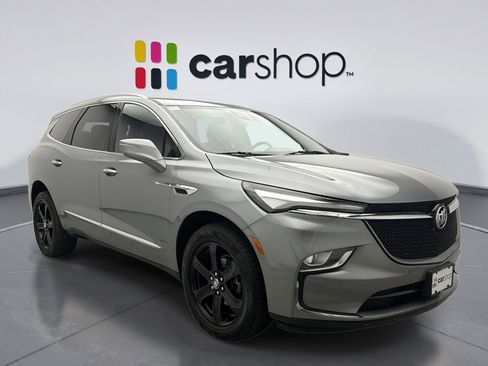 Used 2023 Buick Enclave Essence w/ Experience Buick Package image 7