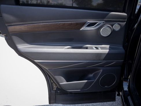 Used 2023 Genesis GV80 3.5T Advanced + w/ Prestige Package image 29