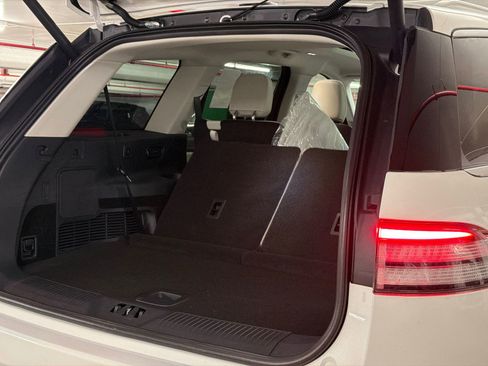 New 2026 Lincoln Aviator AWD image 8