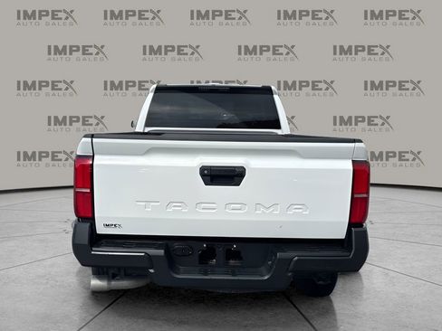 Used 2024 Toyota Tacoma SR image 4