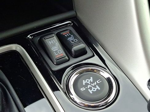 Used 2025 Mitsubishi Eclipse Cross LE AWD/4WD image 11