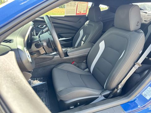 Used 2023 Chevrolet Camaro SS RWD image 11