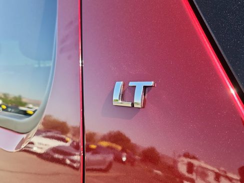Used 2011 Chevrolet Tahoe LT AWD/4WD image 11