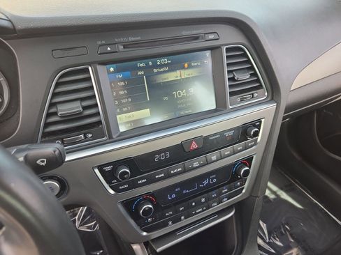 Used 2017 Hyundai Sonata Limited 2.0T w/ Cargo Package image 23