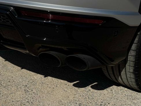 Used 2021 Lamborghini Urus image 88