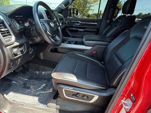 Used 2023 RAM 1500 Laramie AWD/4WD image 16
