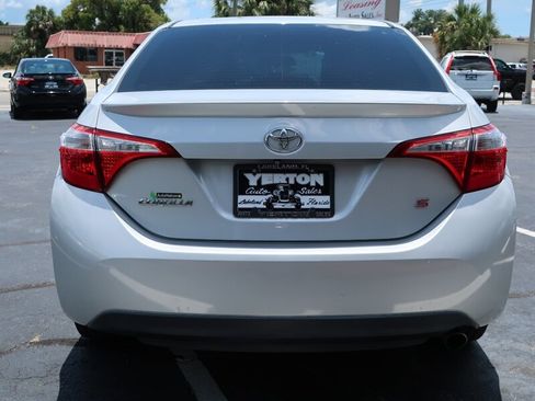 Used 2015 Toyota Corolla S FWD image 6