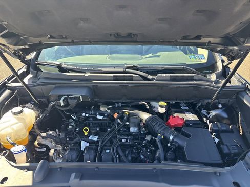 Certified 2022 Lincoln Nautilus Reserve w/ Luxury Package image 34