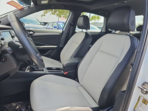 Used 2020 Volkswagen Jetta R-Line FWD image 14
