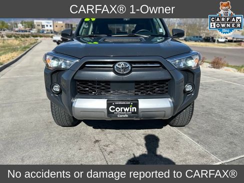 Used 2024 Toyota 4Runner TRD Off-Road image 2