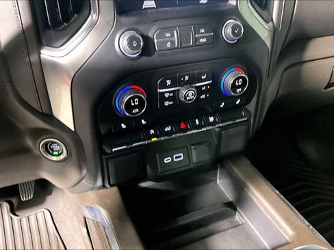 Used 2021 Chevrolet Silverado 1500 RST w/ Bed Protection Package image 24