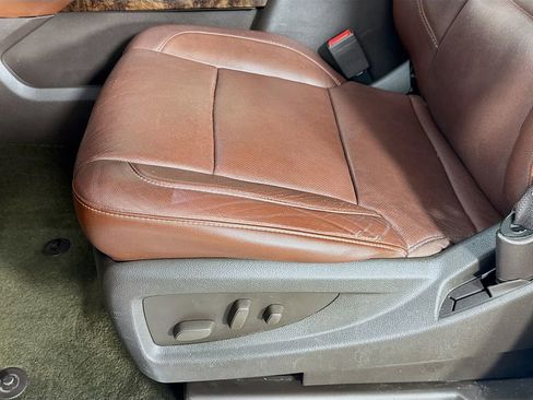 Used 2016 Chevrolet Tahoe LTZ image 22