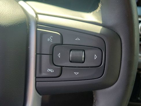 Used 2025 GMC Sierra 1500 SLT AWD/4WD image 15