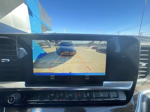 Certified 2022 Chevrolet Silverado 1500 RST AWD/4WD image 14