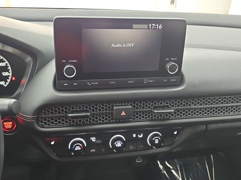 Certified 2024 Honda HR-V Sport image 19