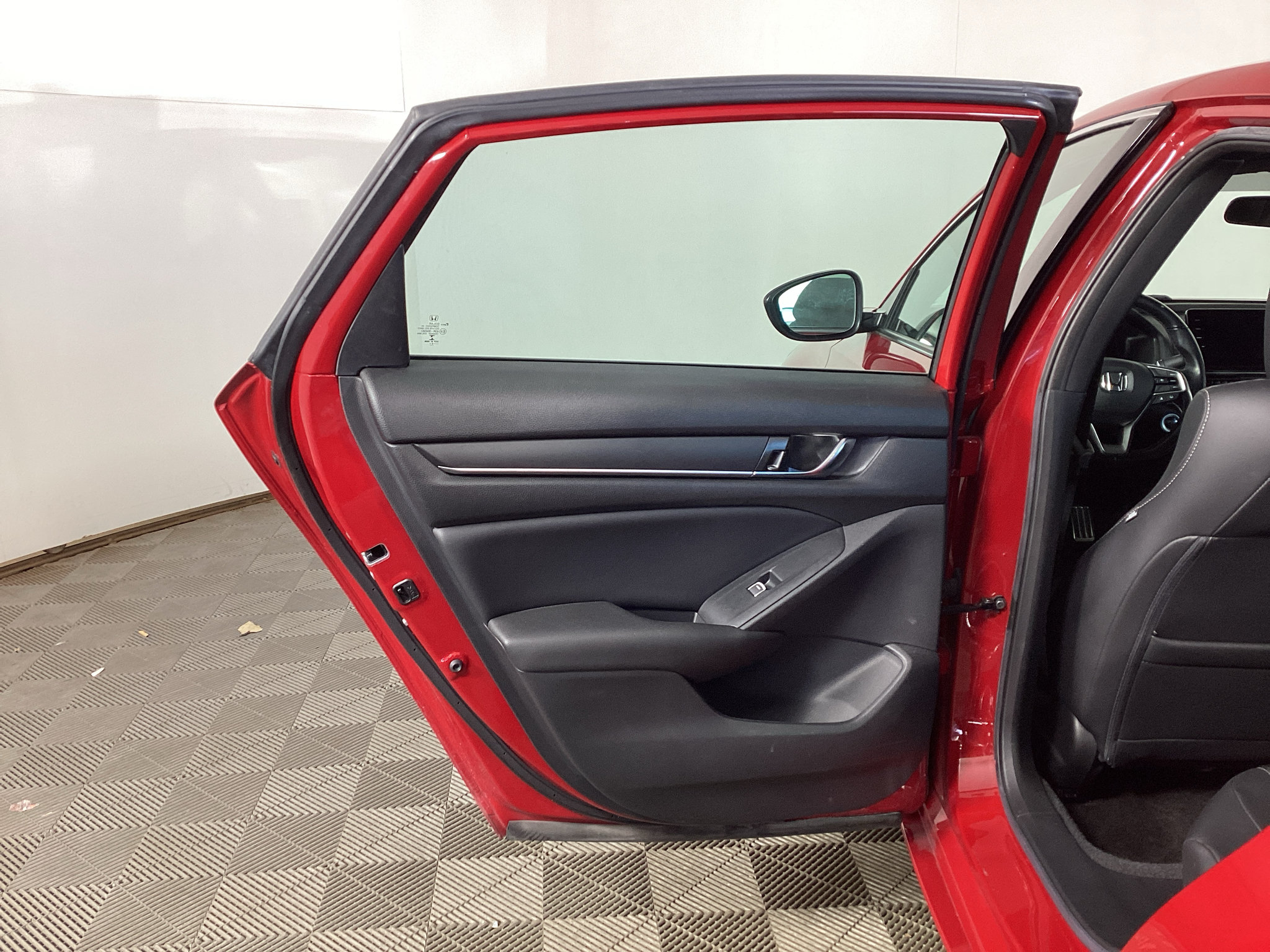 Used 2021 Honda Accord Sport image 12