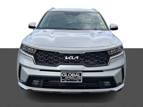 Used 2023 Kia Sorento EX AWD/4WD image 2