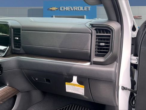 New 2026 Chevrolet Silverado 2500 LT w/ Trail Boss Package AWD/4WD image 27
