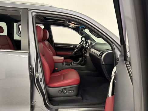 Certified 2023 Lexus GX 460 Premium w/ Accessory Package AWD/4WD image 30