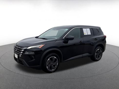 Used 2025 Nissan Rogue SV FWD image 8